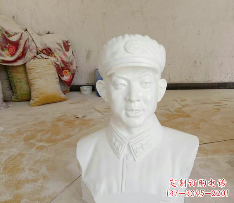 宁德中领雕塑精美雷锋雕塑
