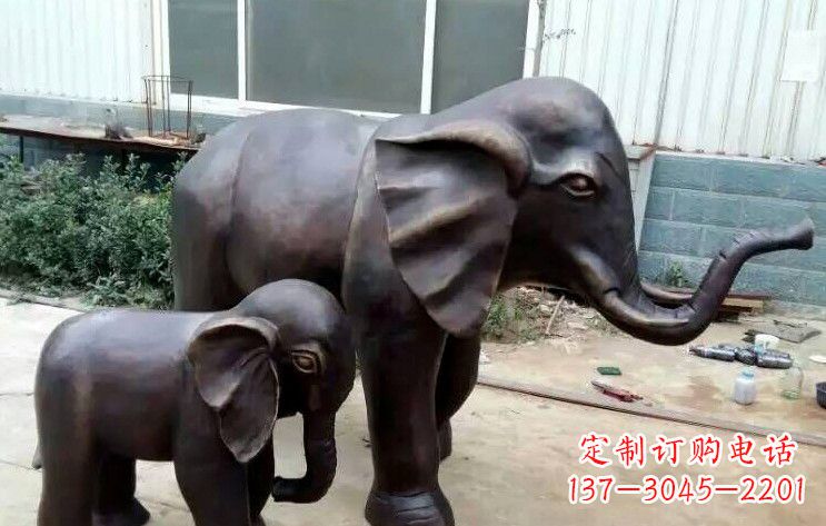 宁德浓情母子情·大象铜雕塑