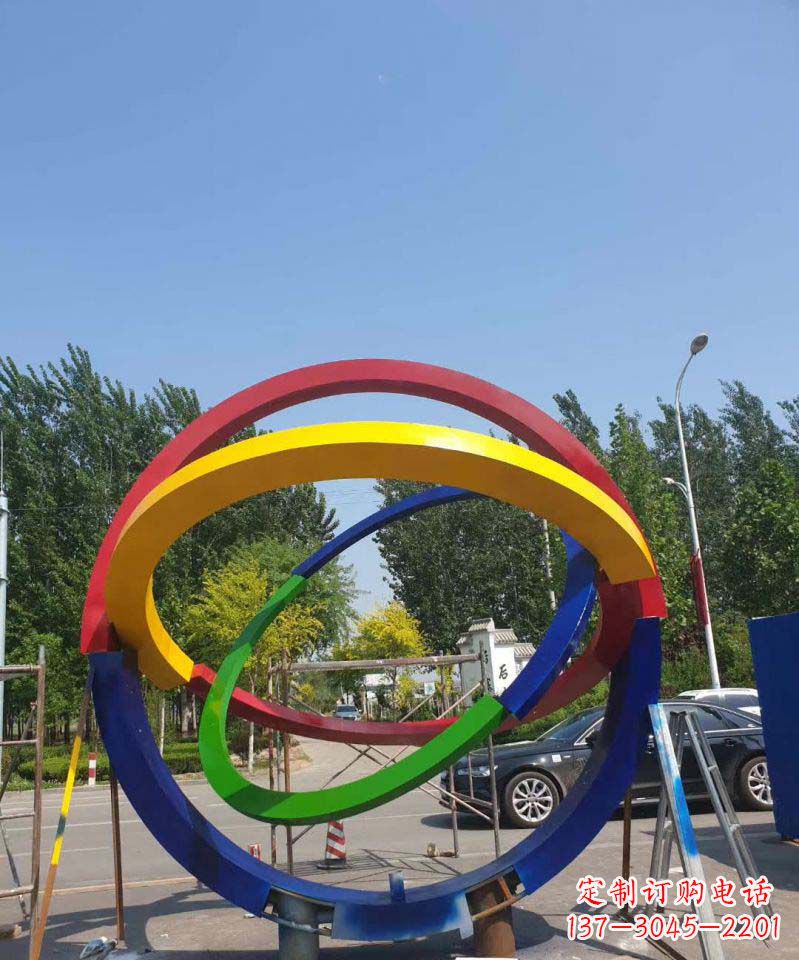 宁德大型不锈钢广场圆环景观雕塑