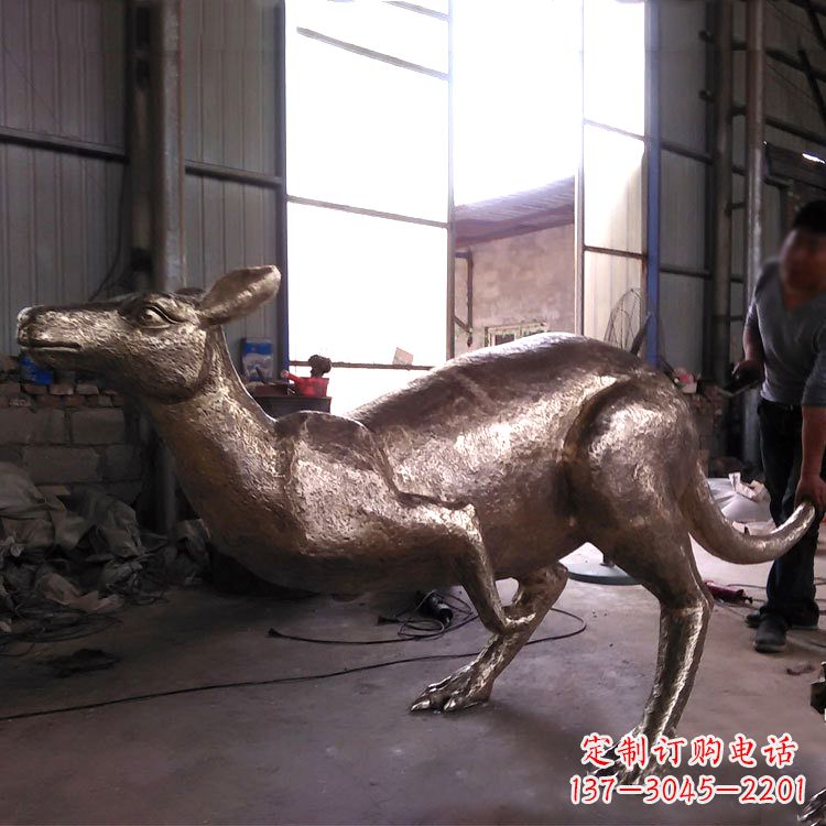 宁德袋鼠纯铜雕塑