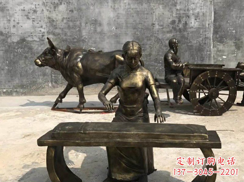宁德铜制古筝人物校园景观雕塑