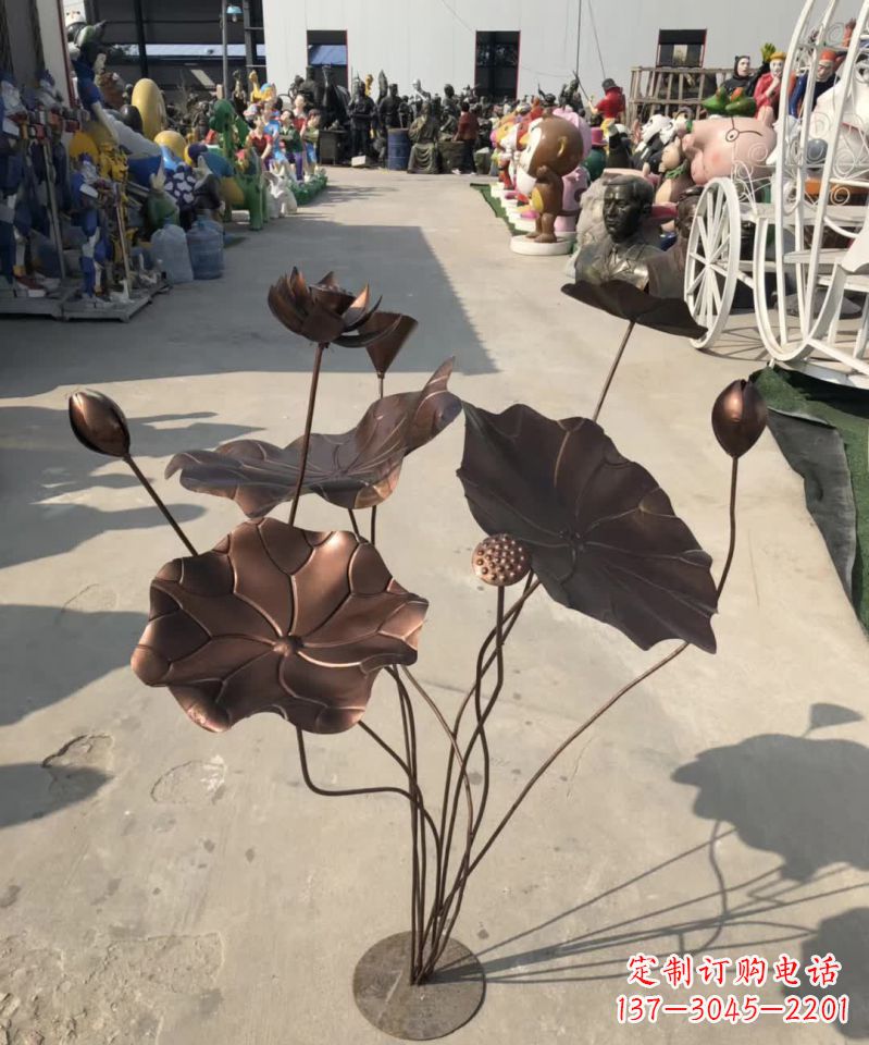 宁德精美锻铜荷花雕塑