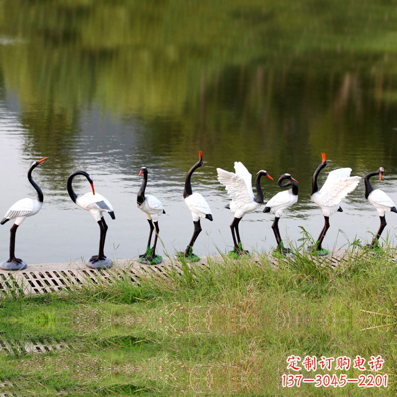 宁德玻璃钢动物水池雕塑