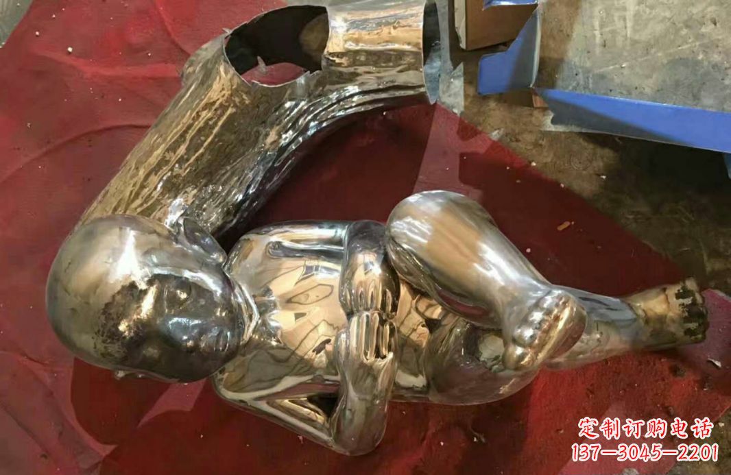 宁德风格时尚可爱的不锈钢儿童雕塑