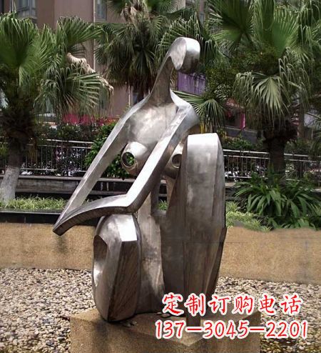 宁德现代艺术风格的不锈钢女人雕塑