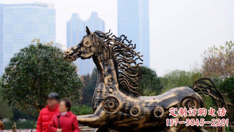 宁德公园抽象机械马动物铜雕