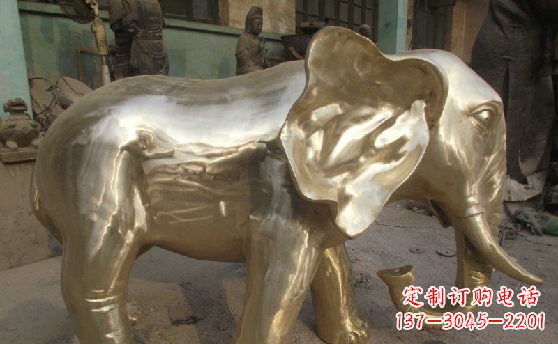 宁德中领雕塑精美的大象铜雕