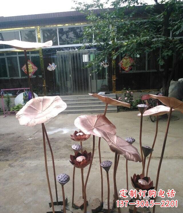 宁德精美锻铜荷叶雕塑