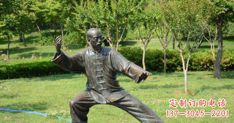 宁德老人雕塑铜像,展示宁静内涵