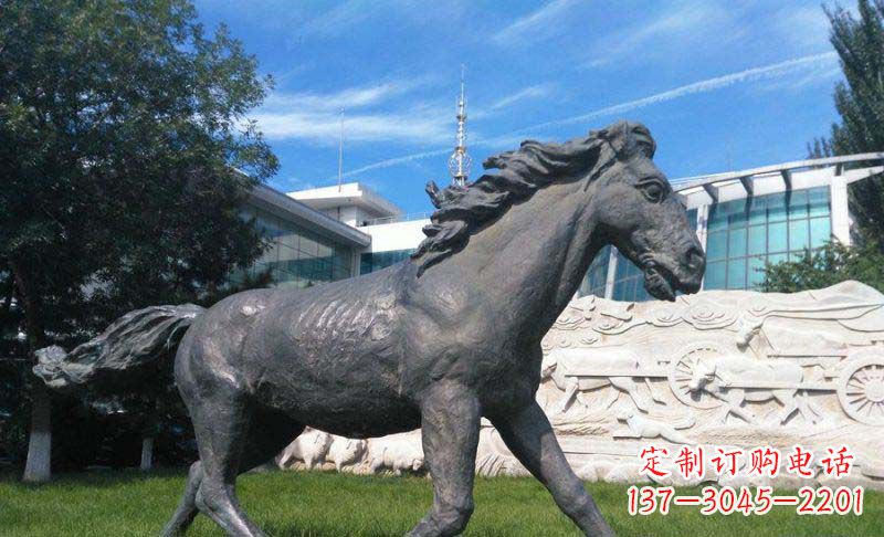 宁德马动物铜雕塑