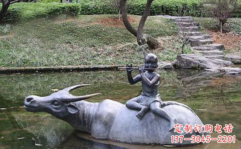 宁德草原上的牧童铜雕