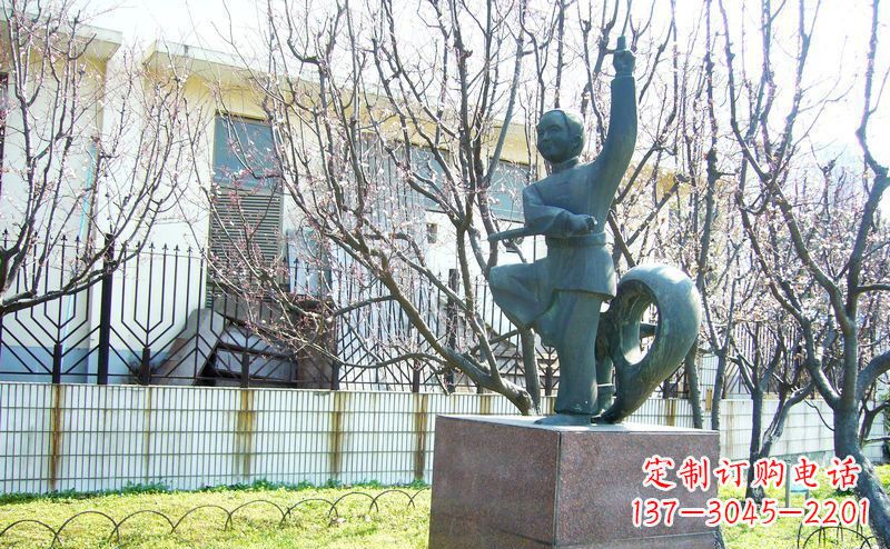 宁德精致细腻的老人铜雕