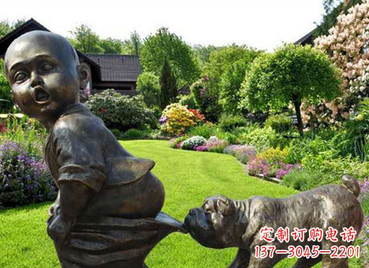 宁德小孩咬小狗大雕塑