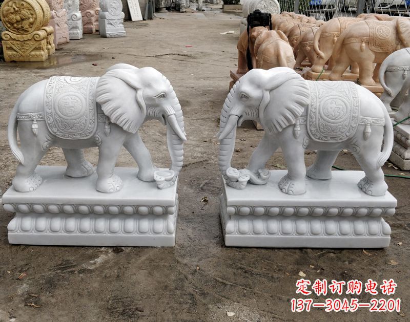 宁德古代门前两侧大象石雕
