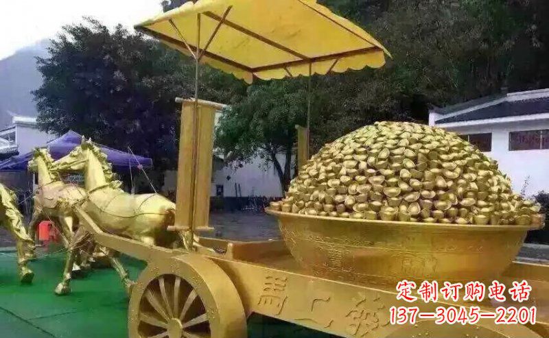 宁德中领雕塑:精美的玻璃钢马雕塑