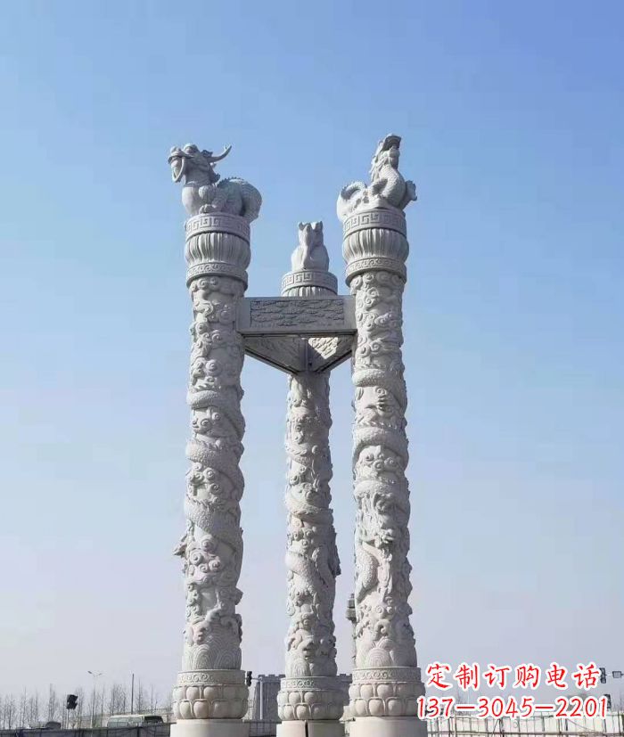 宁德领雕塑:十二生肖石柱多彩景观
