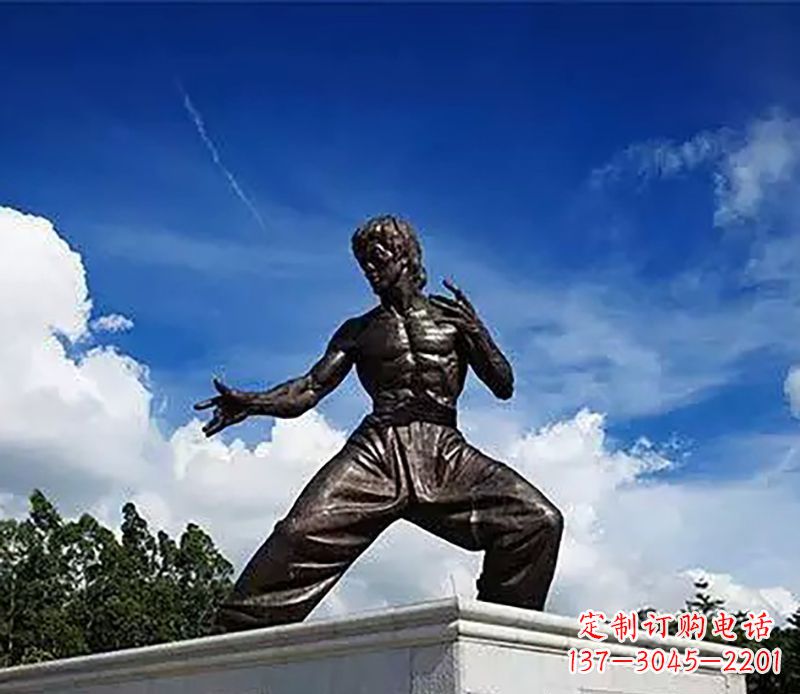 宁德铸造传奇——李小龙铜雕塑