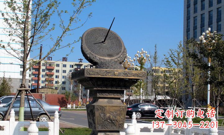 宁德广场日晷铜雕