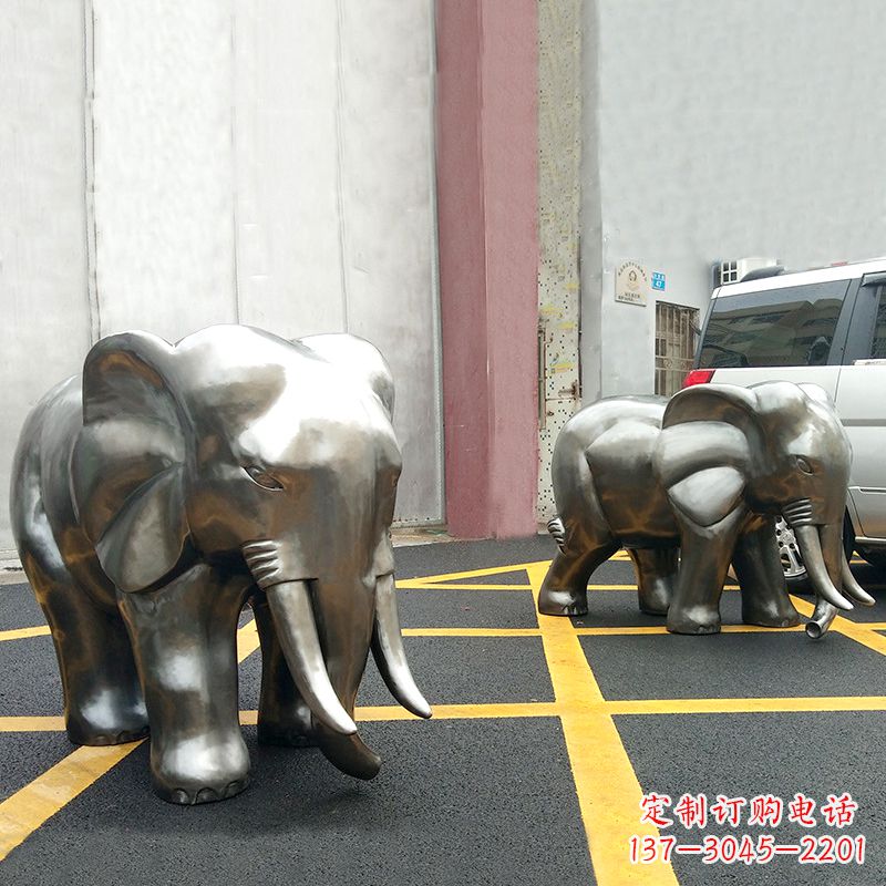 宁德憨态大象不锈钢镜面雕塑