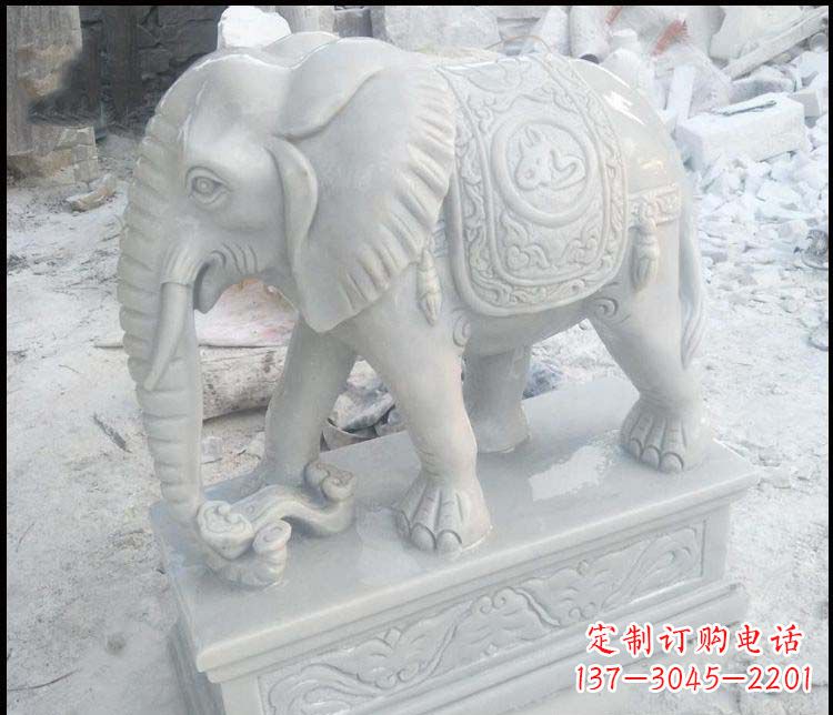 宁德汉白玉吉祥鼻卷如意的大象石雕