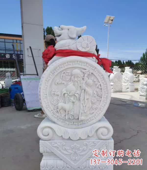 宁德汉白玉貔貅石门墩雕塑
