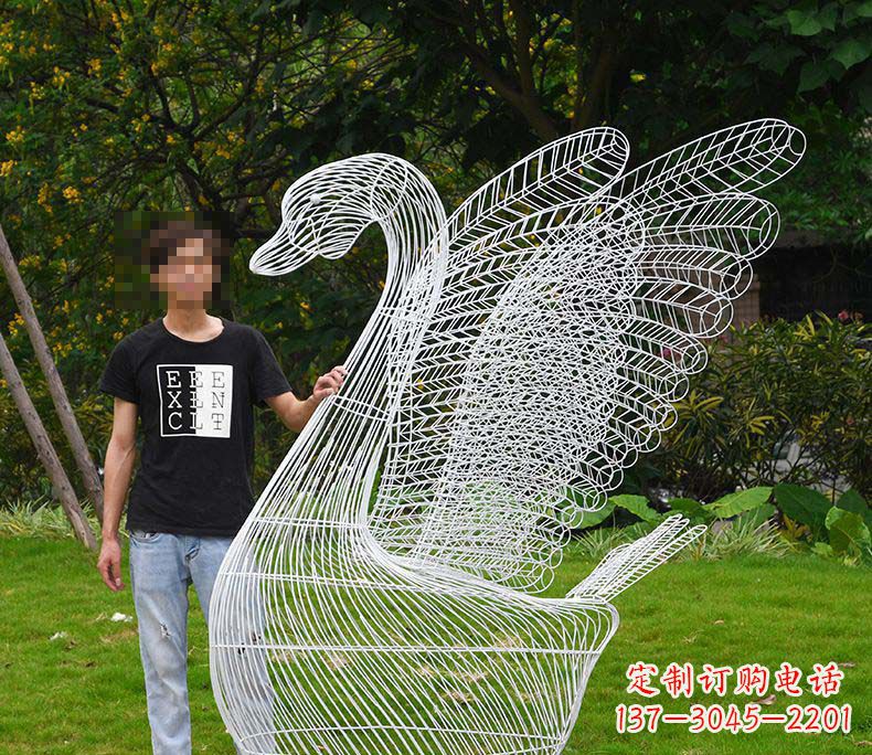 宁德艺术精灵——户外不锈钢天鹅雕塑