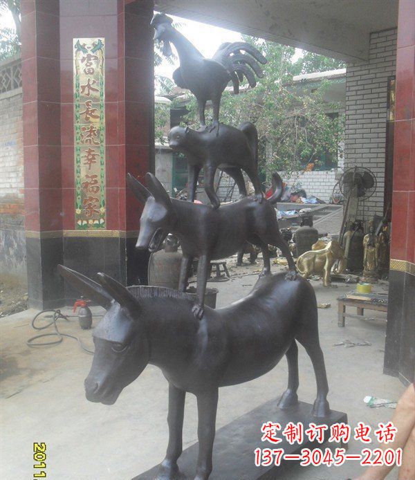 宁德鸡猴狗马景观动物铜雕
