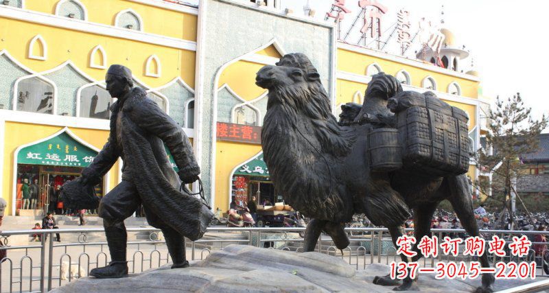 宁德街边赶路的新疆人和骆驼小品铜雕