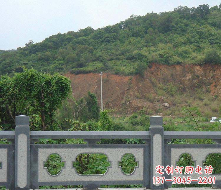 宁德景区仿古栏板石雕:展现华丽古典风格的雕塑艺术