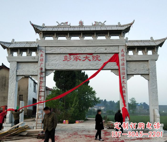 宁德中领雕塑:牌坊石雕精美纷呈