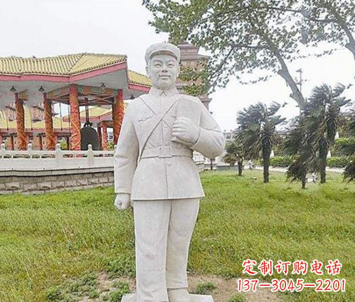 宁德雷锋石雕——传承奉献精神