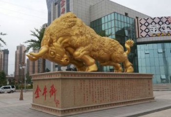 宁德鎏金开荒牛铜雕像，城市街道景观动物雕塑