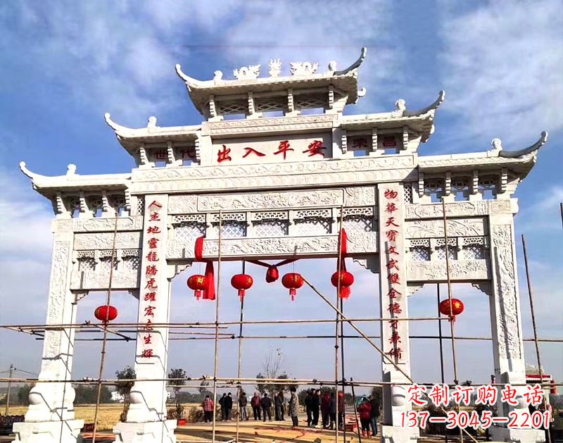 宁德中领雕塑:牌坊顶式石雕刻墓碑