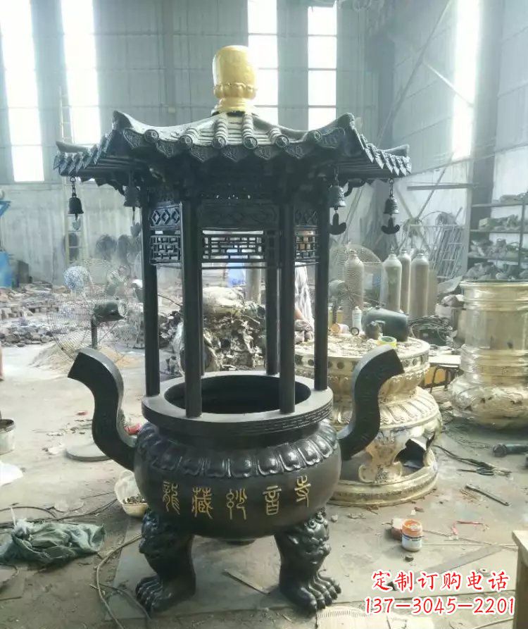 宁德寺庙圆香炉铜雕 (2)