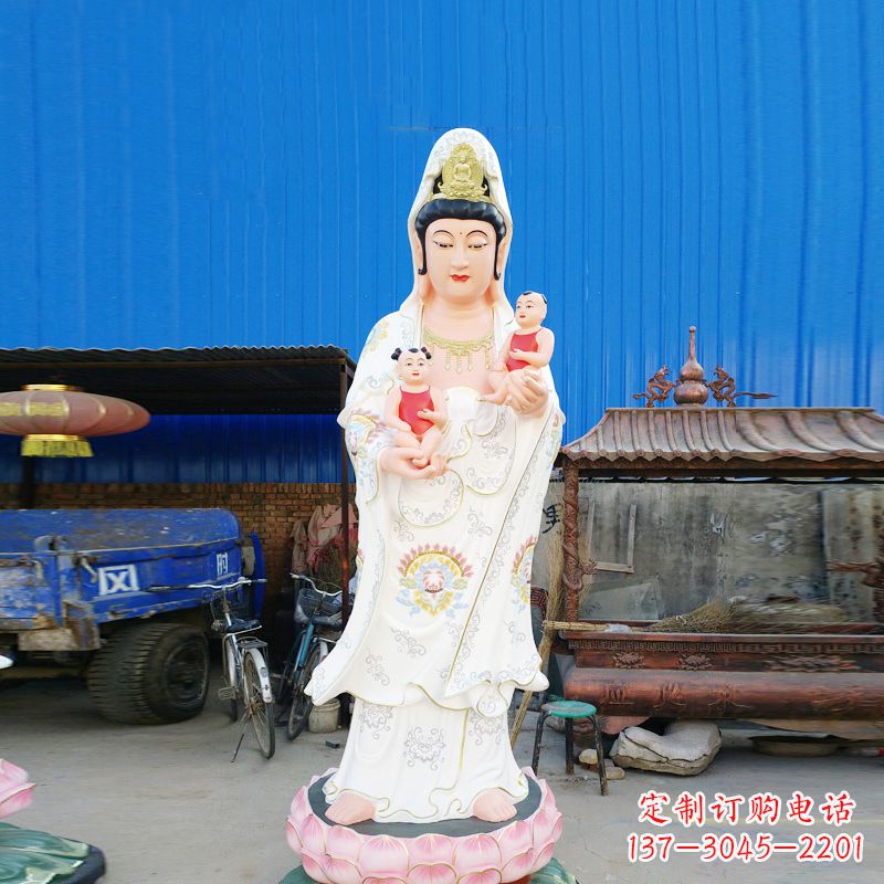 宁德送子观音彩绘玻璃钢雕塑