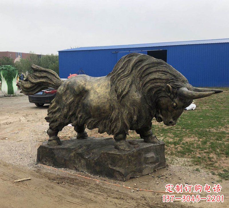 宁德铜雕奔牛雕塑