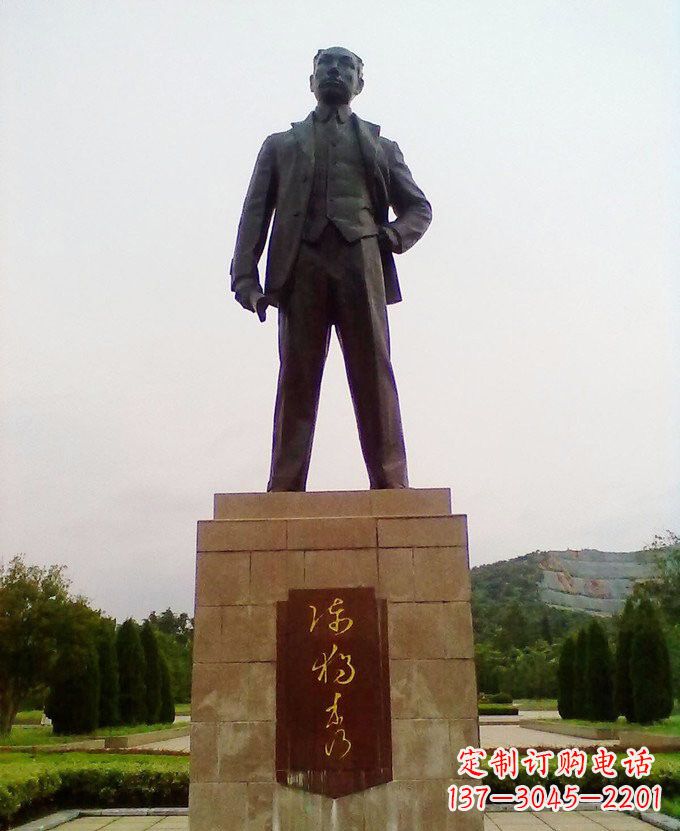 宁德铜雕近代名人陈独秀