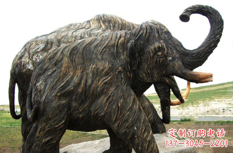 宁德铜雕长毛象动物雕塑