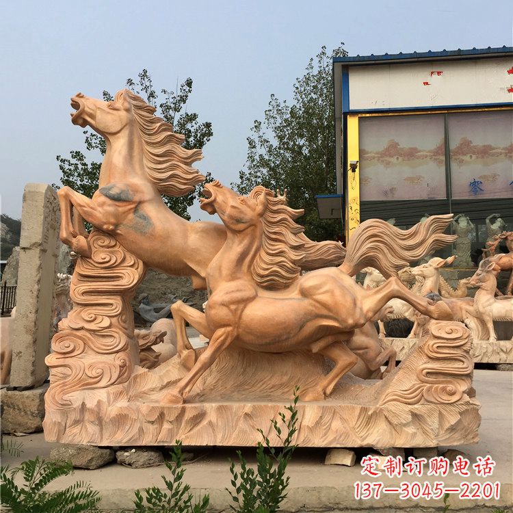 宁德晚霞红奔马群雕