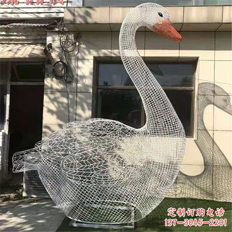 宁德卧姿天鹅不锈钢草坪网格动物摆件