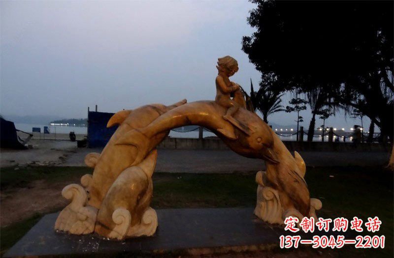 宁德西方儿童骑海豚石雕