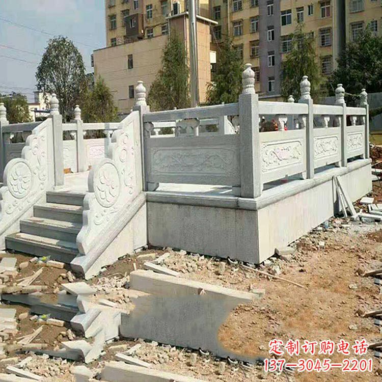 宁德校园青石升旗台