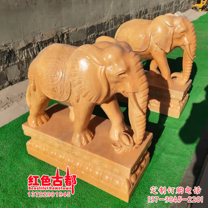 宁德银行门口的石雕大象