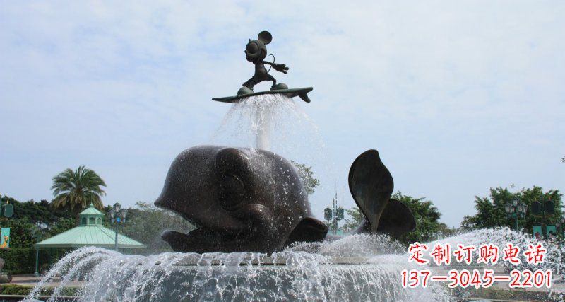 宁德游乐园鲸鱼喷泉和米老鼠景观铜雕