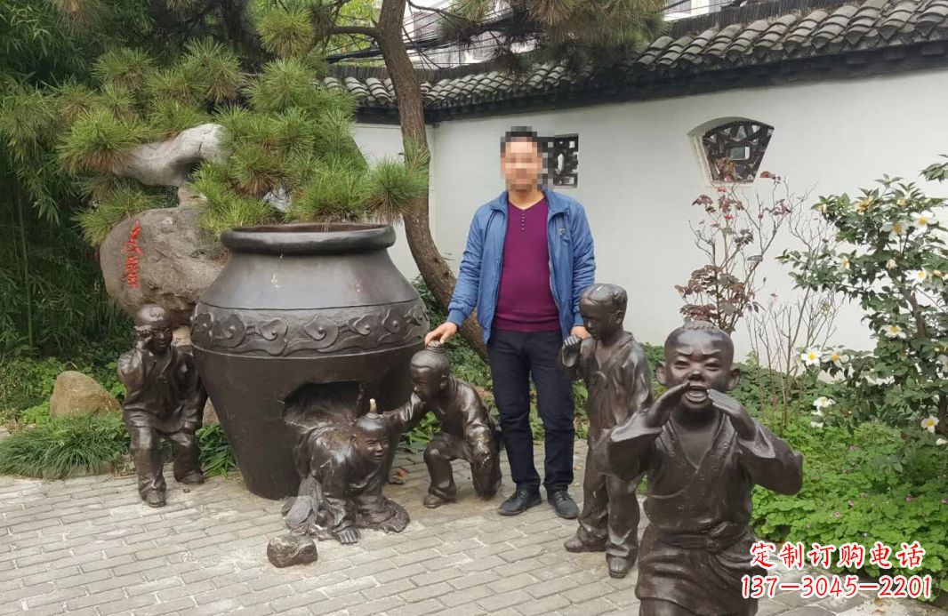 宁德园林司马光砸缸铜雕