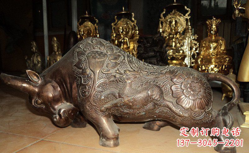 宁德园林拓荒牛景观铜雕