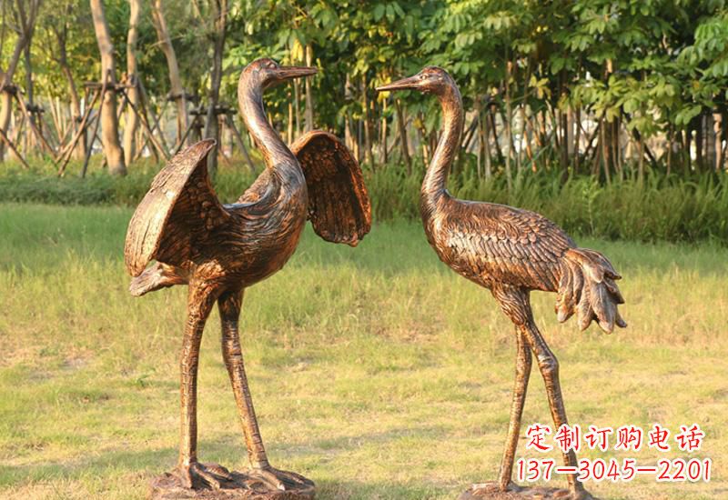 宁德展翅仙鹤铜雕