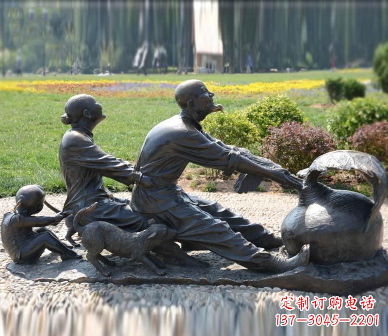 宁德祖孙三人拔萝卜铜雕