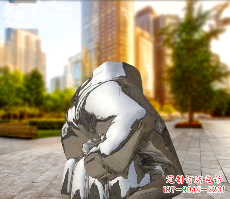 宁德广场不锈钢拳头景观雕塑